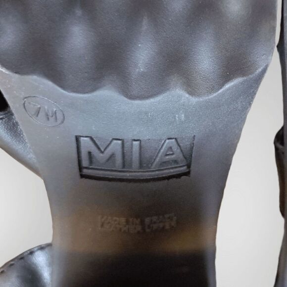 MIA Y2K Chunky Strappy Mall Goth Heels size 7 Medium - Picture 5 of 5